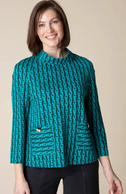 47015 - Mod Jacquard Raglan Pocket Top