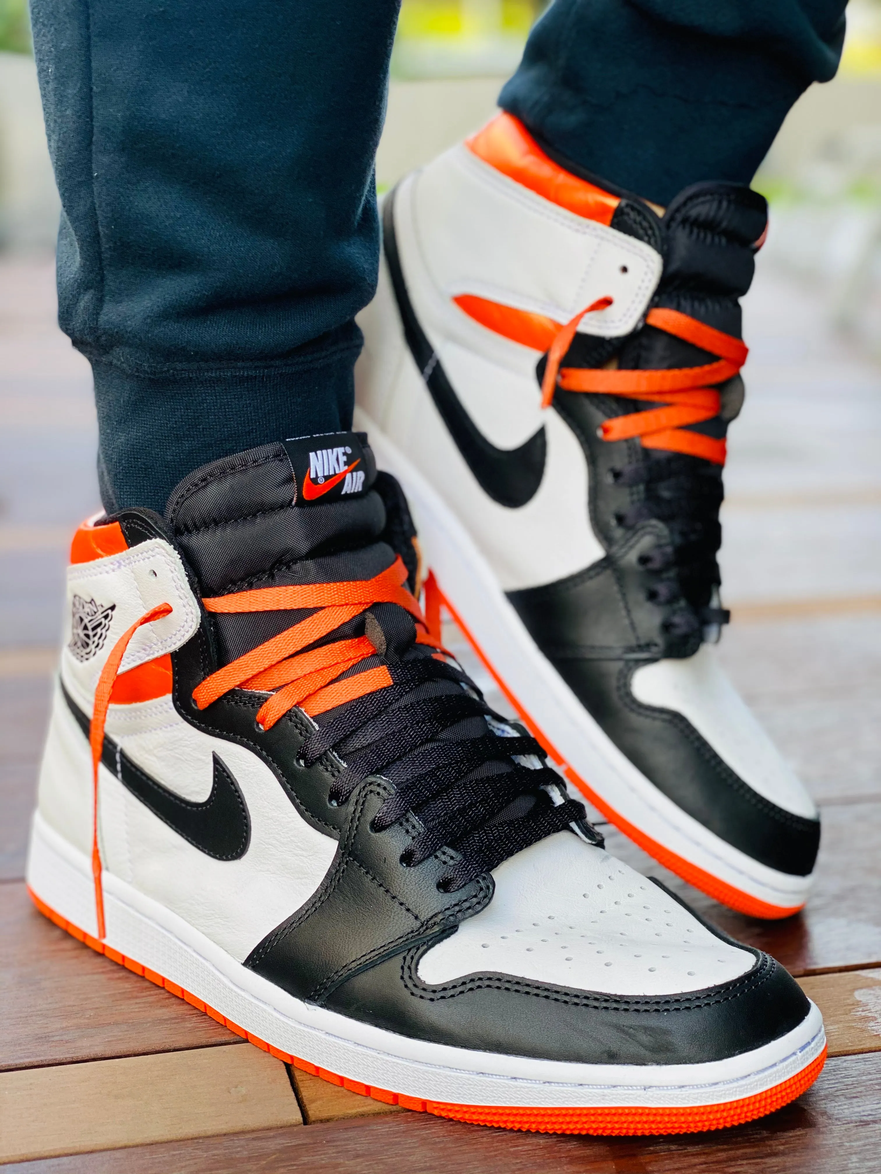 Jordan 1 Laces 2TONE Union Flat - Black with Electro Orange